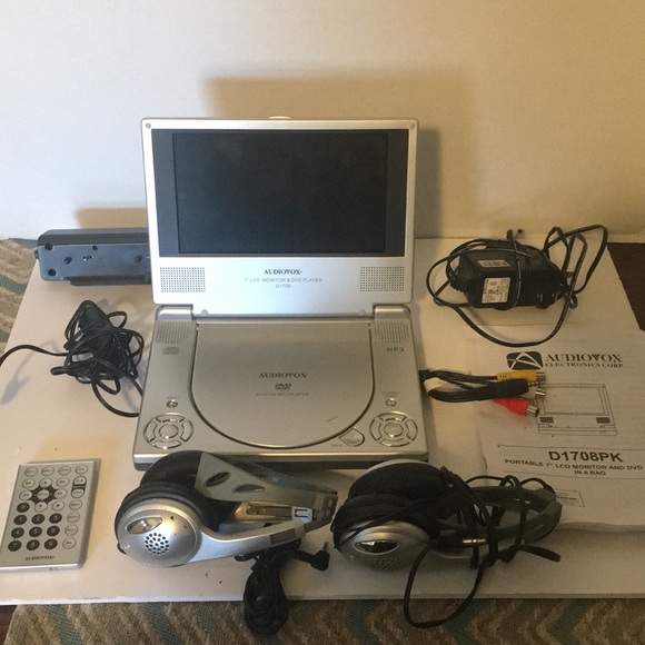 audiovox Car Audio, Video & GPS Audioxox Portable Dvd Player